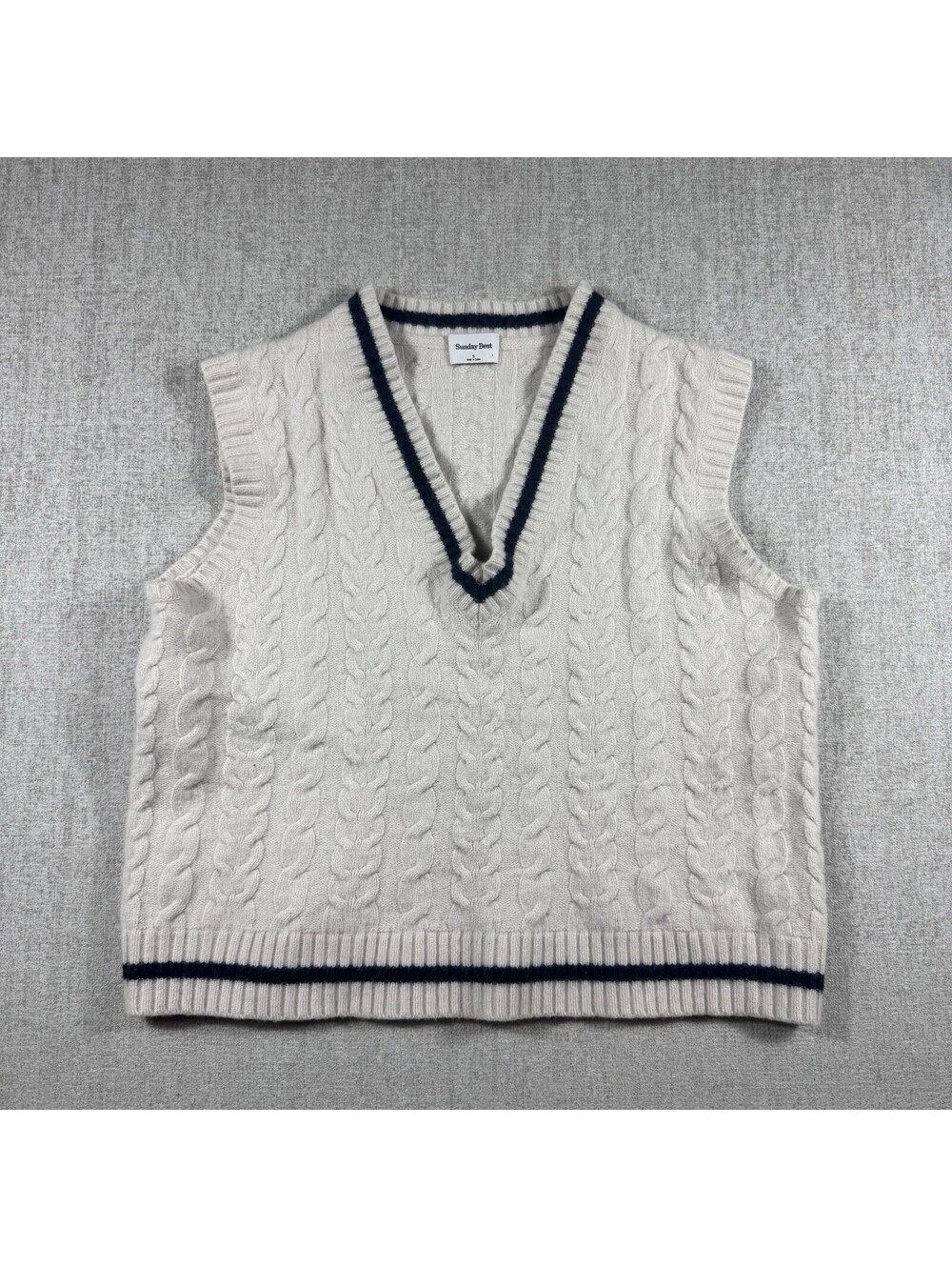 Aritzia Sunday Best Winston Sweater Vest S Cream Navy Cable Knit Preppy